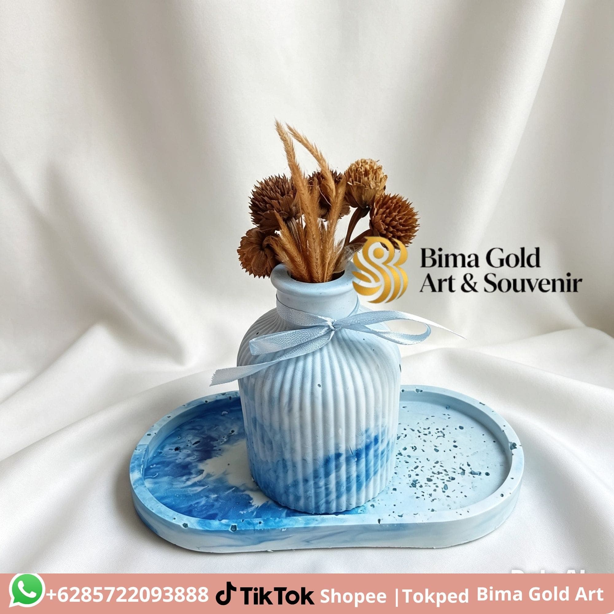 Hiasan Vas Bunga Gypsum Blue & White Series